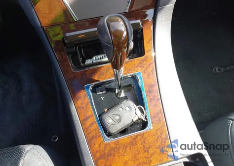 2011 Lexus Es 350 z USA, uszkodzony, nr VIN JTHBK1EG0B2424640